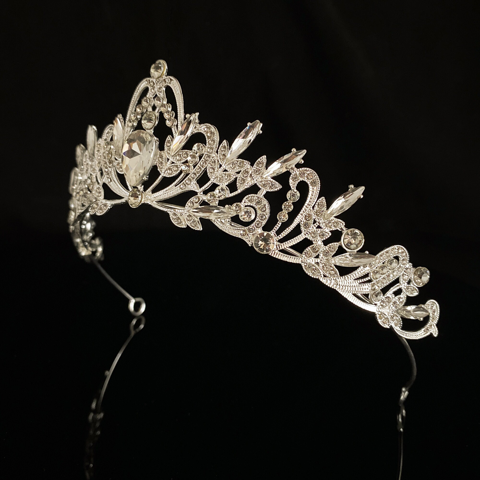 Couronne Danseuse Diadème Couronne Princesse - Strass Argenté - Pour  Mariages, Fêtes Et Photos Diademe Mariage, image size:2000x2000