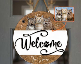 Personalized Welcome Cat Door Hanger, Custom Name Dog Cat Gift, Custom Pet Photo Wood Door Sign, Cat Lover Front Door Decor