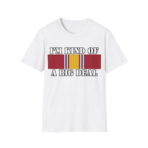 Maglietta divertente da veterano, regalo per soldati dell'esercito, marines, aviatori dell'aeronautica, marinai della marina, veterani - Sono un tipo importante, Difesa Nazionale