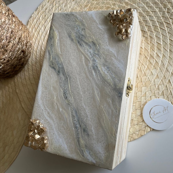 Stone Design Jewelry Box, Resin Art Jewelry Box, Jewelry Box, Resin Box, Resin Jewelry Box, Jewelry Box for gift, Gold Jewelry Box for Women