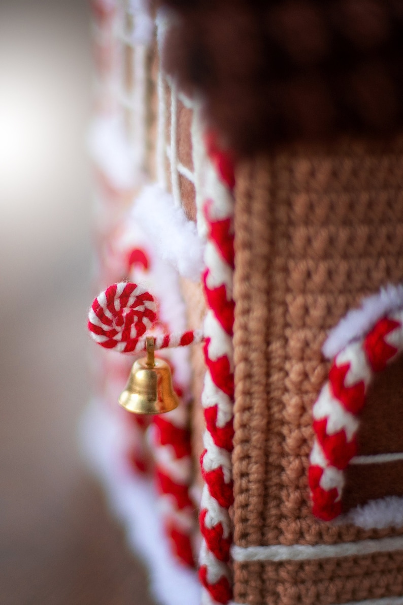 Amigurumi pattern crochet Gingerbread House, Christmas house decor, Pattern Gingerbread House, Crochet house, Amigurumi house, PDF tutorial image 8