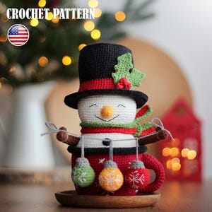 Patroon amigurumi gehaakte sneeuwpop in mok, kerstversieringen (pdf-tutorial)