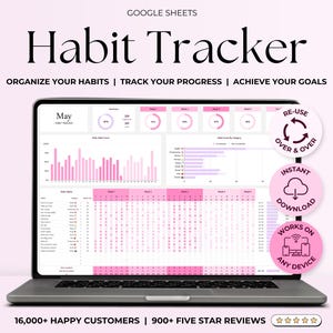 Può includere: Un laptop mostra un tracker di abitudini digitale con un design rosa e bianco. Lo schermo presenta grafici e un calendario. Il testo include "Habit Tracker", "Organizza le tue abitudini" e "Tieni traccia dei tuoi progressi". Le icone indicano il download istantaneo e la compatibilità.