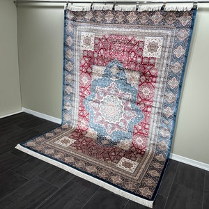 7x10 Bamboo Silk Rug: Traditional Red Living Room Carpet
