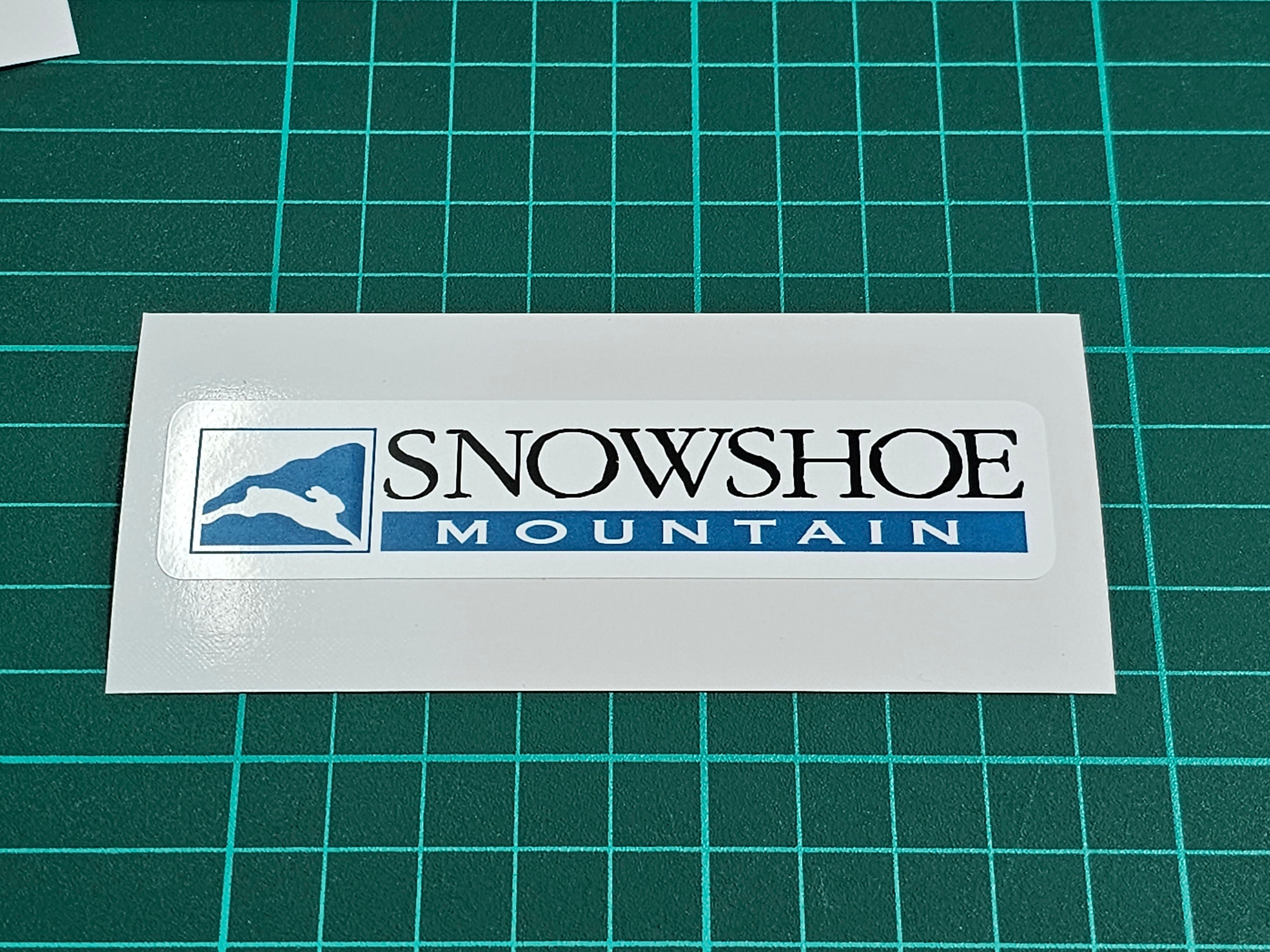 Just bought a mountain hoodie, great hoodie but does anyone know why the  hood is so pointed? There's no way they made these in white…right? :  r/Rickowens