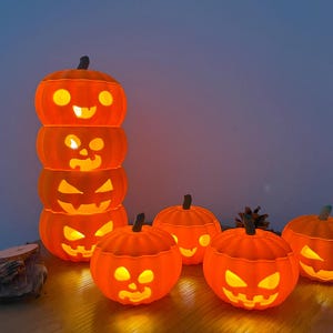 Personalizable Halloween pumpkin with LED tea light - 4 designs and 2 sizes - Personalizable stem