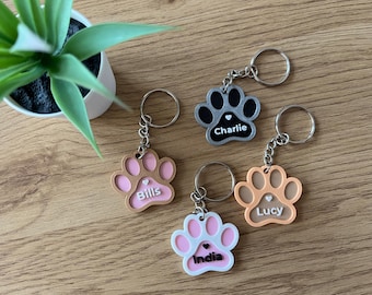 Personalized paw keychain with pet name | 32 vibrant color options | Eco-friendly, personalized gift
