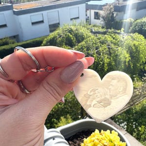 Personalized Lithophane Keychain with Photo – 3D-Printed Gift in Heart, Round or Rectangle Shape Made from PLA