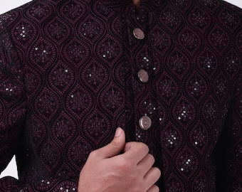 Kastanjebruine fluwelen indo sherwani heren | Met lovertjes geborduurde trouwkleding van The Royal Ethnix