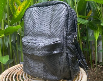 Borsa zaino in pitone nero