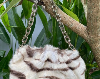 petite pochette en cuir de chèvre