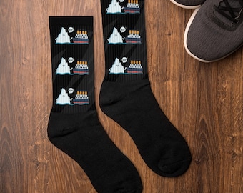 Titanic Funny Titanic and Iceberg Boop Parody for Boys Girls Socks