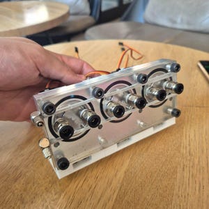 3CH RC Bagger Hydraulischer Ventilblock - Mechanisches CAD Modell für Bauherren in 1:14 Bild 4