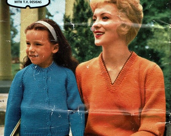 Vintage Patons Family Knitting Pattern in Jet Tripleknit. In PDF format. Book 607. Personal Use Only.
