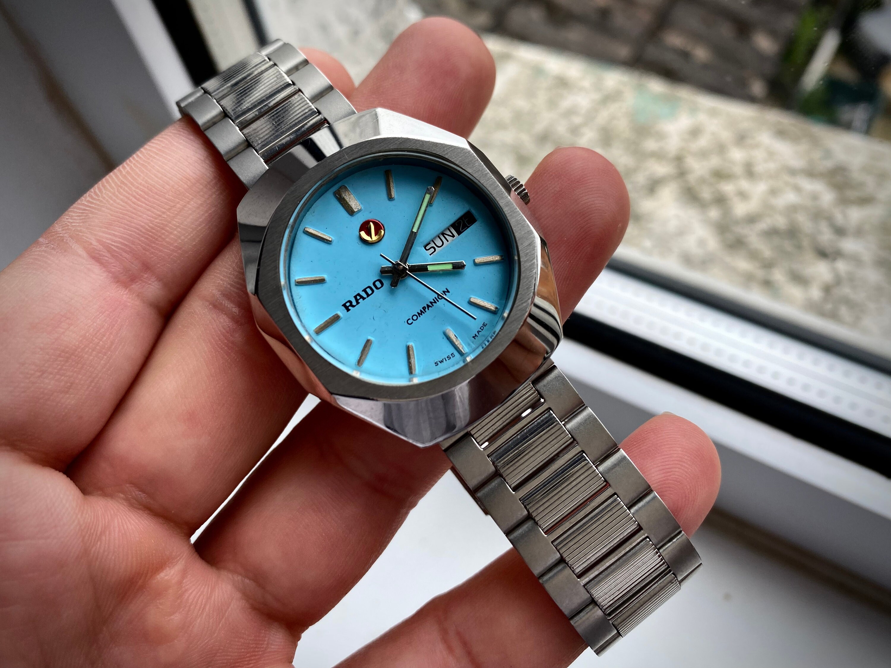 Vintage Rado Companion Blue dial Gold Automatic dial day/date Gents wrist watch swiss made