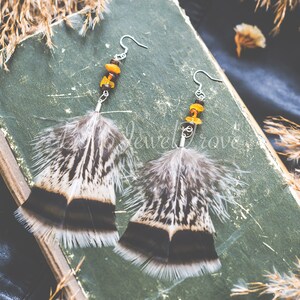 Small boho Earrings, Boho Feather earrings, Hippie earrings, Bohemian earrings, Small Feather Earrings, Boho Earrings, Feather earrings