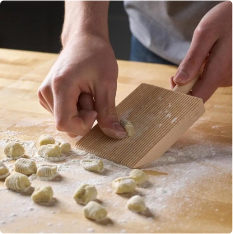 Tioncy 9 Pcs Pasta Making Tool Set Include 1 Ravioli Maker Press 1 Wooden  Pasta Cutter 1 Ravioli Rolling Pin 1 Gnocchi Board 1 Wood Stick 1 Dough