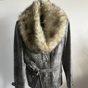 Women’s Vintage Grey Leather Jacket/ Belted Classic Blazer with Detachable Collar and Lining