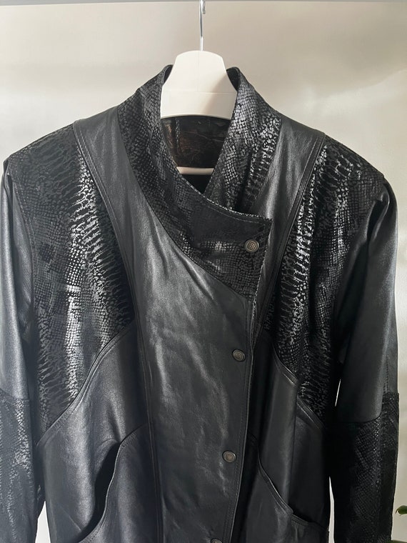 Vintage 80s 90s Black Leather Jacket / Oversized … - image 3