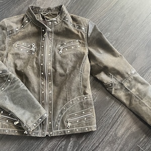 Women’s Vintage Brown Grey Leather Jacket Size M / Silver Studs