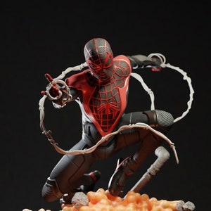 Spiderman Statue STL File, 3D Digital Printing STL File for 3D Printers, Movie Characters, Games, Figures, Diorama 3D Model