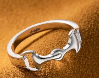 Custom Snaffle Bit Horse Ring Gift for Equestrian Women's Unique Gift for Horse Lovers Engraved Western Jewellery for Her/Girls/Daughter