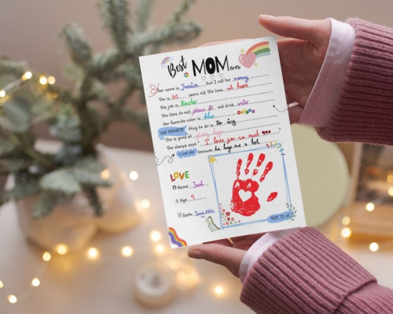 Best MOM BIRTHDAY Gift Idea GIY Questionnaire Personalised Fill In Blanks Interview Q&A Keepsake for Mom All About My Mom-Mother's Day Gift image 10