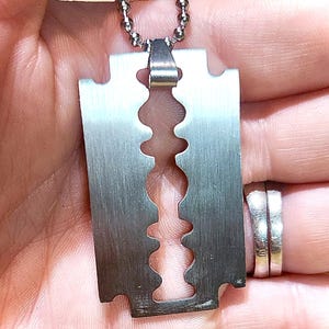 Razor Blade Pendant Necklace, Razor Black Necklace, Stainless Steel Necklace, Fashion Necklace, Birthday Gift, Cool Necklace Pendant
