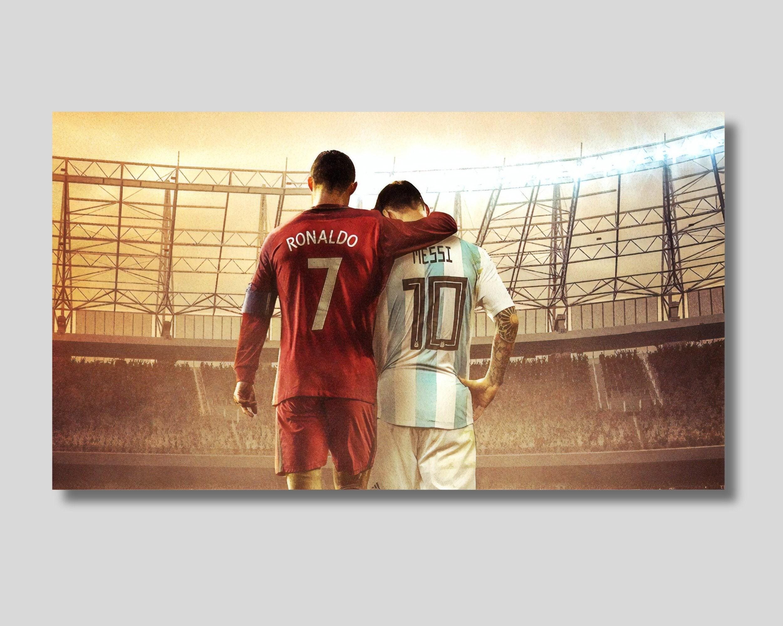 ロナウド 、ラシュフォード アートボード Lionel Messi and Cristiano Ronaldo Hugging Canvas Wall Art Design