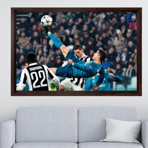 Cristiano Ronaldo Canvas Wall Art, Ronaldo Poster, Football Poster, bicicleta kick, Canvas Home Decor, Overhead Kick Cristiano Ronaldo