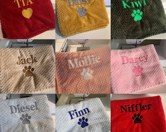 Personalised pet blanket, dog blanket, cat blanket, embroidered blanket, dog name blanket, snuggle blanket dog,