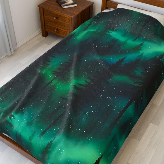 Northern Light Plüschdecke Mit Aurora & Sternenhimmel Design – Weiche Fleece-Decke Für Sofa & Bett, Grün/Lila