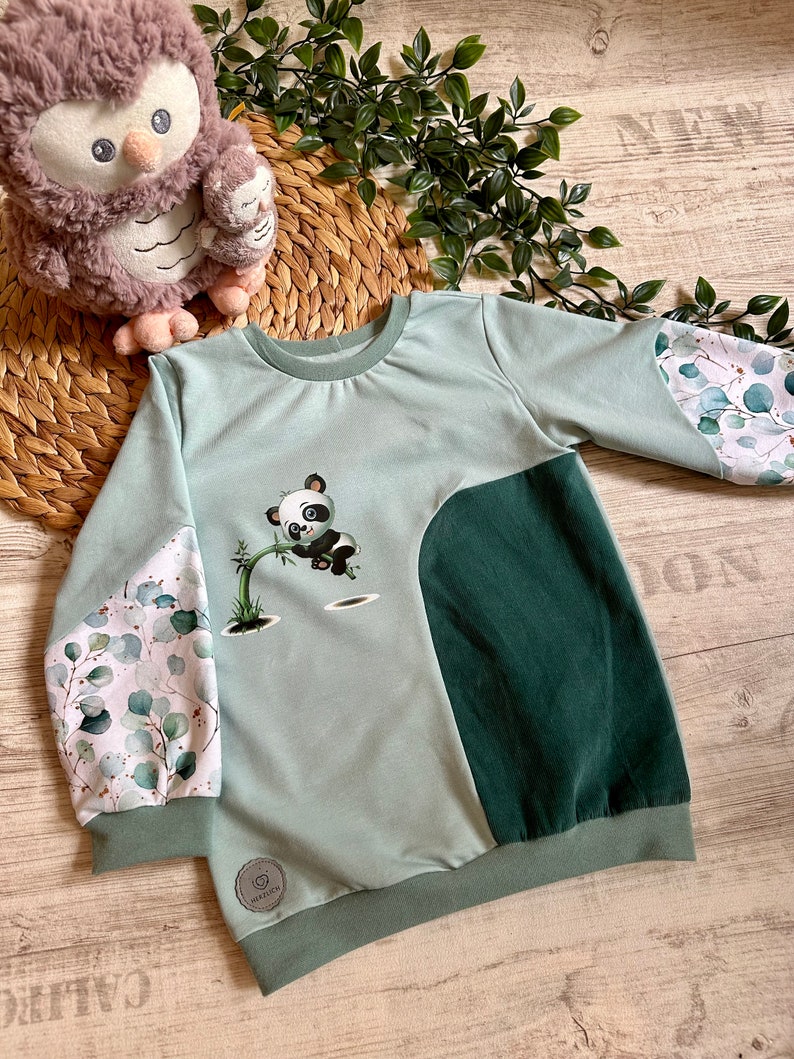 Kinderkleidung Set Warmer Eukalyptus Pulli Hose HerzlichbySebastian Pulli Panda