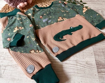 Kinderkleidung Hose, Pulli, Set "Krokodil im Nil" HerzlichbySebastian