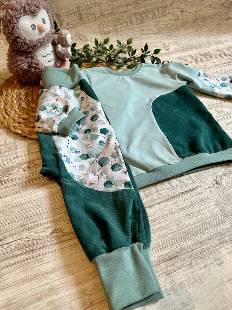 Kinderkleidung Set Warmer Eukalyptus Pulli Hose HerzlichbySebastian Hose+Pulli
