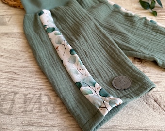 Kinderkleding 3/4 broek "A touch of eucalyptus" HerzlichbySebastian