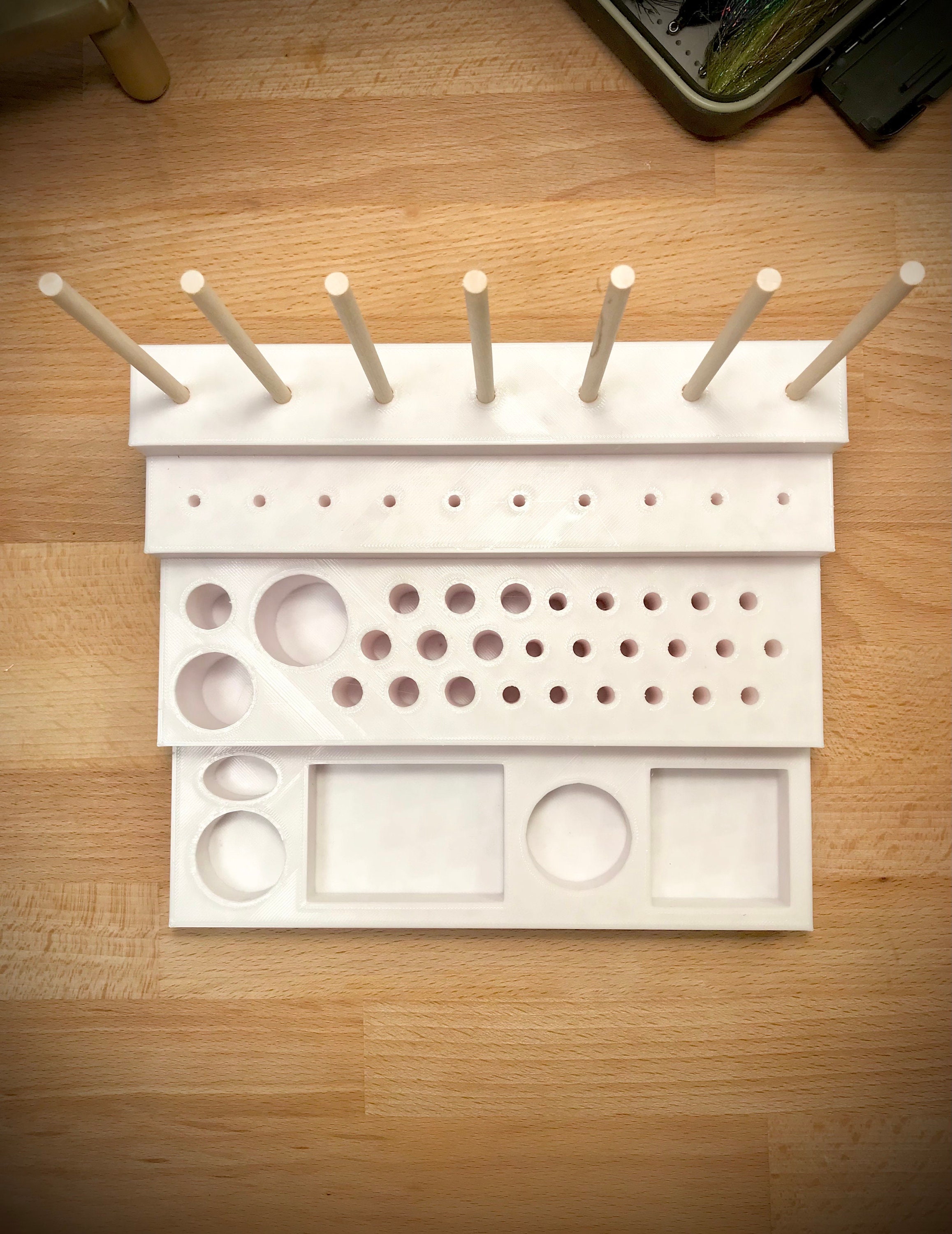 Loon Bench Boss Fly Tying Tool Caddy - On-Line Fly Tying Magazine And