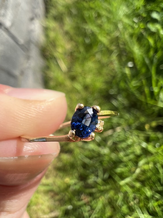 14K Solid Gold Vintage Blue Sapphire and Diamond … - image 1