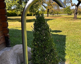 Moderner Brunnen-Einlauf aus Edelstahl 25mm Durchmesser - Moderner Garten - Edle Optik - Höhe 75cm