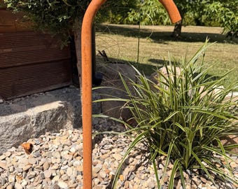 Rustikaler Brunnen-Einlauf in Rostoptik- 20mm Durchmesser- Höhe 55cm - Moderner Garten - Naturgarten - Einzelstück