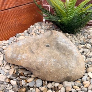 Modern garden fountain made of Allgäu gravel, spring stone for outdoor use, 24 cm, single piece image 3