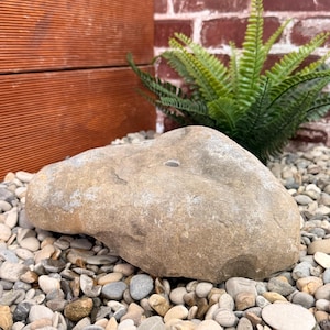 Modern garden fountain made of Allgäu gravel, spring stone for outdoor use, 24 cm, single piece image 1