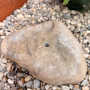 Modern garden fountain made of Allgäu gravel, spring stone for outdoor use, 24 cm, single piece image 4