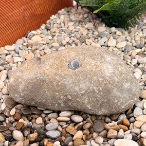 Natural spring stone - individual garden fountain made of Allgäu gravel - size 22 cm - handmade - unique piece - bird bath image 3