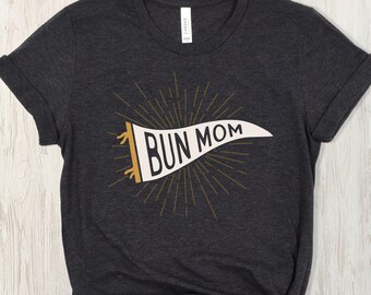 Bun Mom Banner Pennant T-Shirt | Rabbit Lover Apparel | Bunny Parent Tee | Rabbit Owner Gift