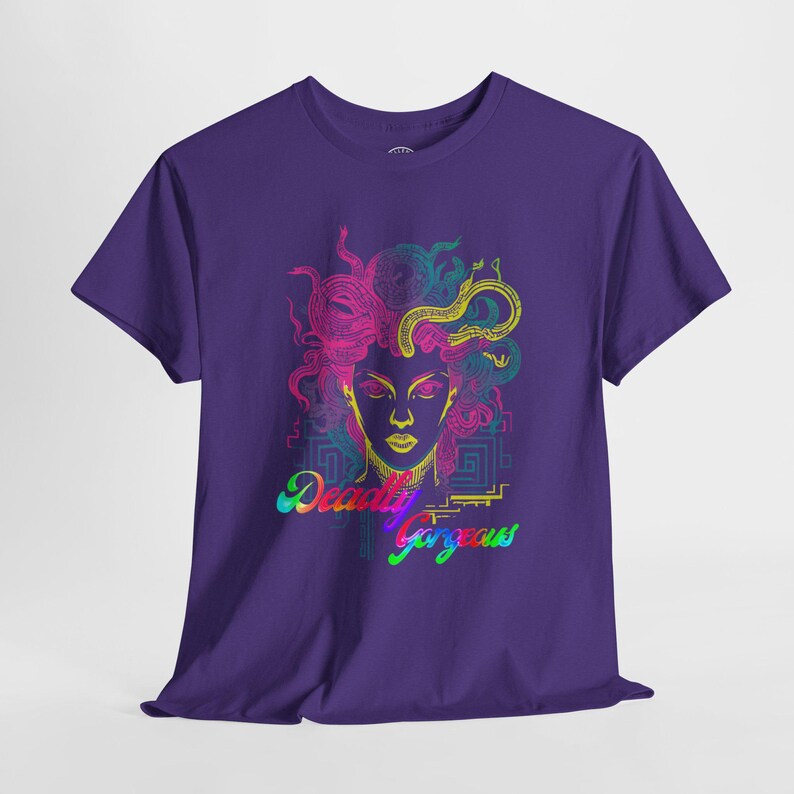 Medusa Pop Art T-Shirt, Deadly Gorgeous, 100% US Cotton, Unisex, Oeko-Tex certified, Crew neck, ideal for Mythos fans Lilac