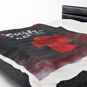 Roblox blanket with name, velvet, black-red, FORSAKEN design, personalized, coolkidd image 9