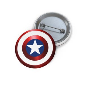 Pin's Bouclier de Captain America, l'accessoire ultime pour les fans. Pin's en métal résistant, disponible en 3 tailles, finition brillante, le cadeau idéal.
