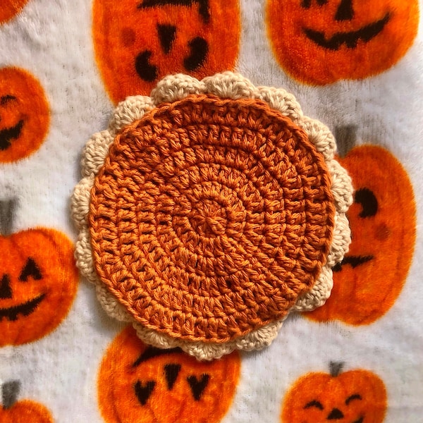 Crochet Pumpkin Pie Hot Pad | Crochet 100% Cotton Pot Holder | Fall Decor | Halloween Decor| Thanksgiving Decor | Trivet | Pot Holder