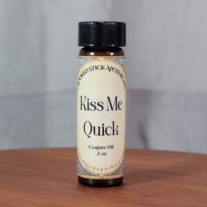 Kiss Me Quick Conjure Oil, Ritual Oil, Hoodoo Oil, Witchcraft, Pagan, Voodoo, Rootworkers, Folk Magic, Blessing Oil, Anointing Oil